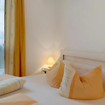 Ferienwohnung Charterpoint 2 * 바렌